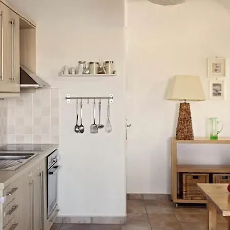 Olympia Villa *