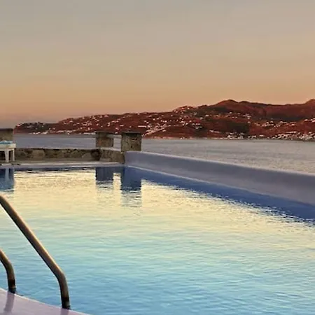 Olympia Villa Tourlos